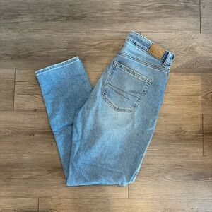 American Eagle Mom Jeans